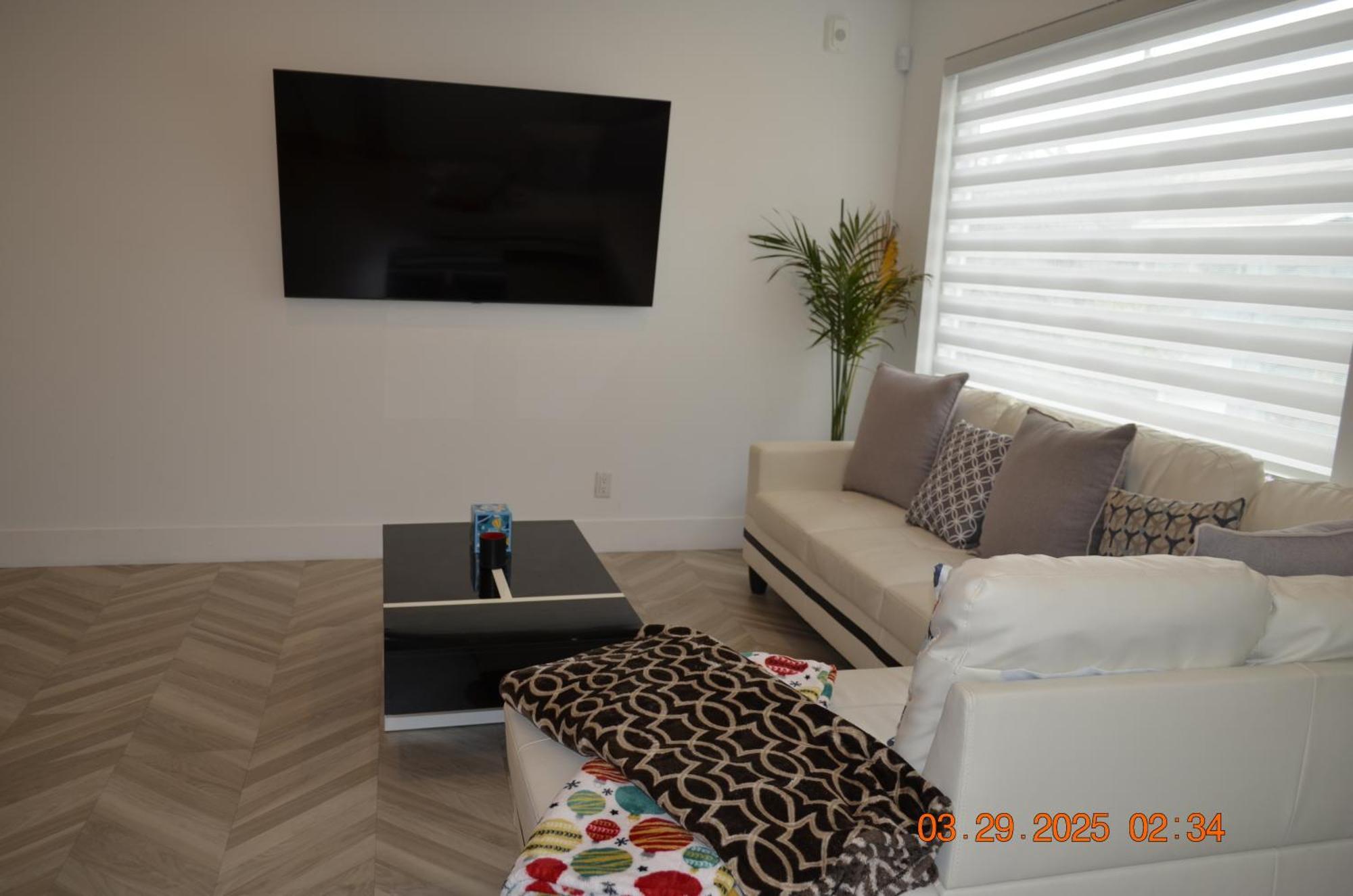 Dimond Abode Vacation Home #2 Oakland Dimond District Bagian luar foto